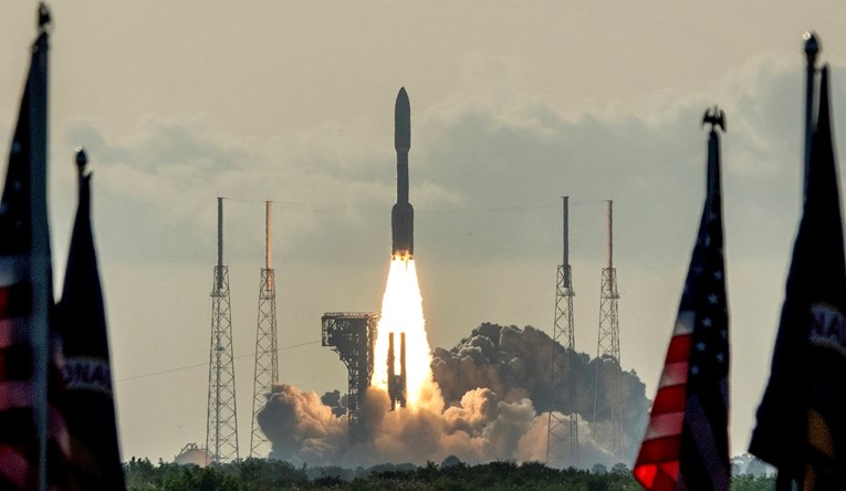 NASA izabrala SpaceX za slanje astronauta na Mjesec