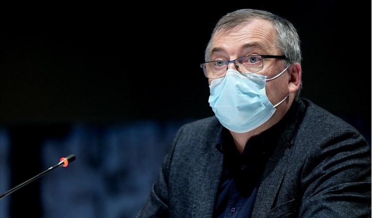 Capak objasnio koja je razlika između treće doze i docjepljivanja