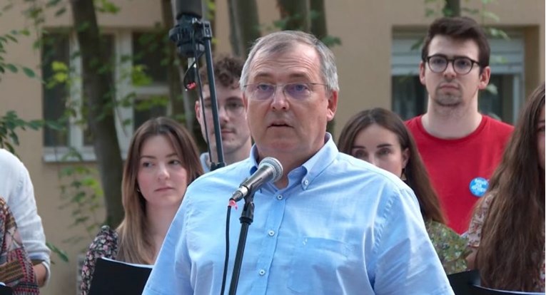 Capak: Svi koji budu imali covid-potvrde bez problema će moći na koncerte i utakmice