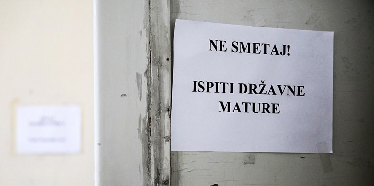 Biste li prošli maturu iz matematike? Pokušajte riješiti 25 posto zadataka