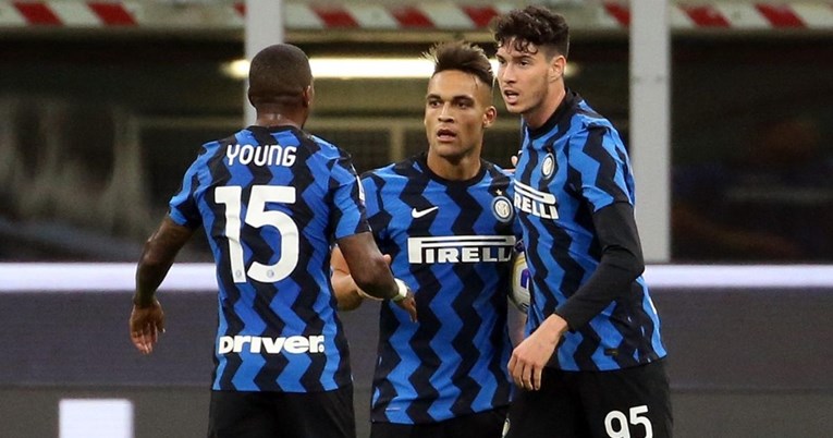 INTER - FIORENTINA 4:3 Spektakl s preokretima, Inter u 87. i 89. do pobjede