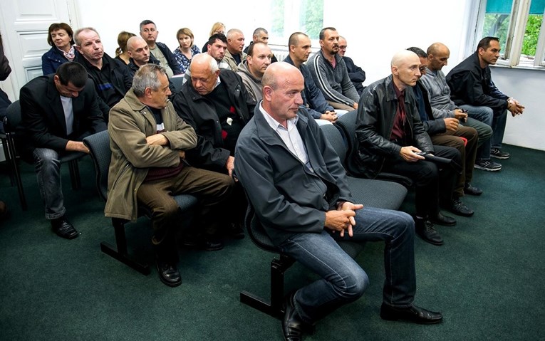 Grobari krali nakit s mrtvih, čupali im zube... Sud ih oslobodio jer su "neškolovani"