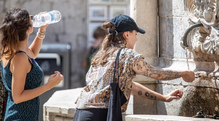 Jača toplinski val, u ponedjeljak temperature i do 40°C. Najavljena jača promjena