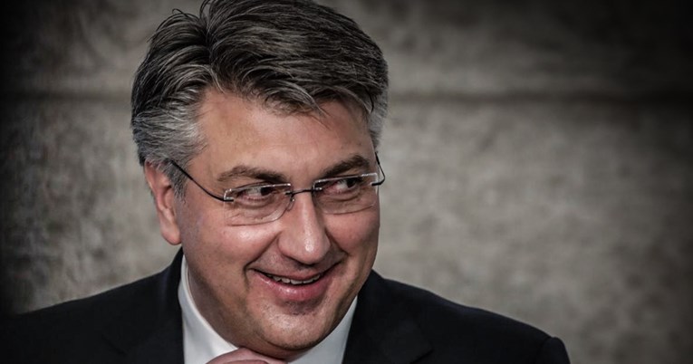 Današnja uhićenja zasjenila su vjerojatno najveći fijasko HDZ-ove vlade
