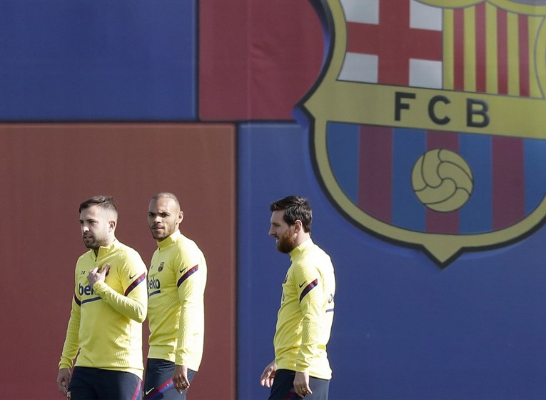 Dvoje zaraženih u Barceloni. Otkazan trening, upitna sutrašnja utakmica s Bilbaom