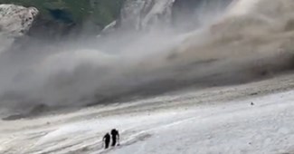 VIDEO Najmanje pet mrtvih u odronu ledenjaka u Italiji, pojavila se strašna snimka