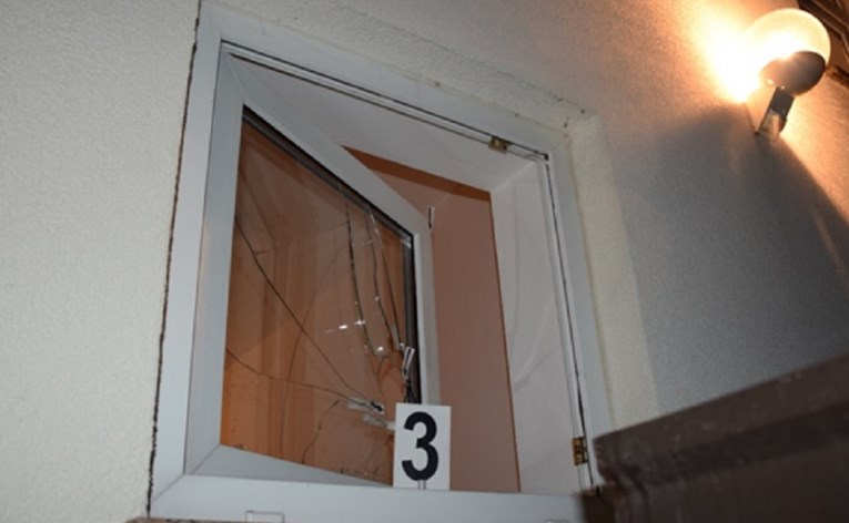 Više osoba pokušalo provaliti u punu kuću u 9 sati ujutro