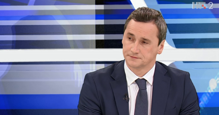 Strahonja: Livaja je trebao biti isključen jer je srušio navijača, ali...