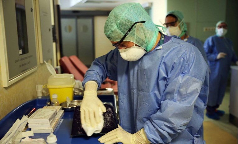 Priča Amerikanke: Zašto su mi trebala 3 tjedna da saznam imam li koronavirus