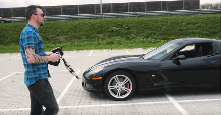 Nema jačeg: Nizozemac napravio Corvette na daljinski