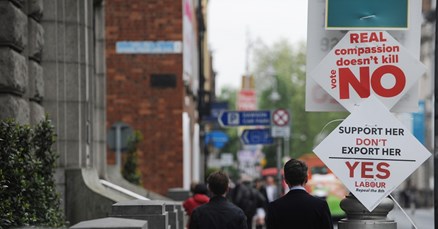Britanski sud se odbio izjasniti o zabrani pobačaja u Sjevernoj Irskoj
