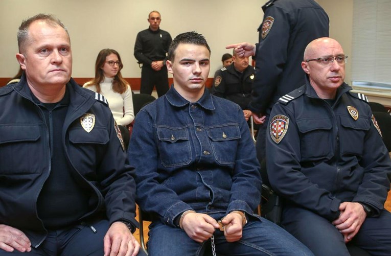 Na suđenju Komšiću svjedočila prijateljica ubijene: "Lupao joj je glavom u auto"