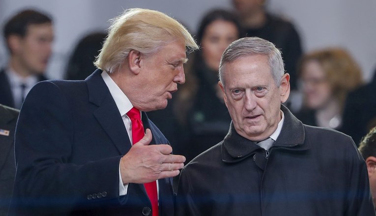Trump ne zna hoće li ministar obrane dati ostavku