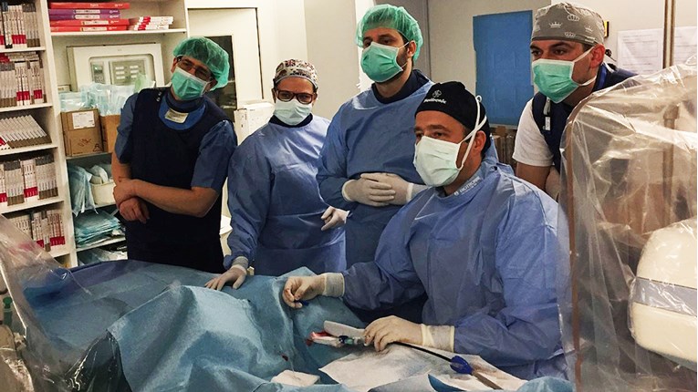Prvi put kod nas pacijentu ugrađen najmanji pacemaker. Pričali smo s doktorom