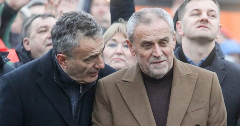 Kalinić: Nisam rekao da je Bandiću pozlilo u restoranu, nego vanka