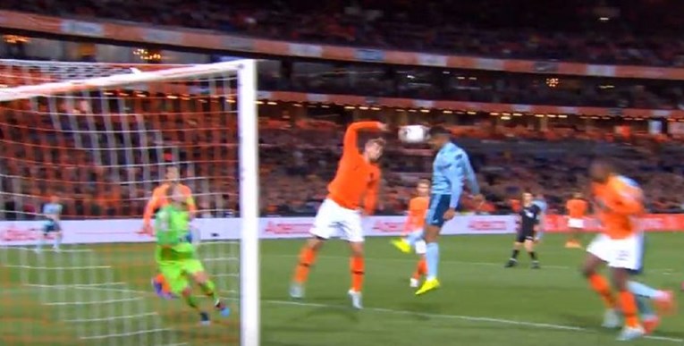 Najskuplji kikser na svijetu opet nevjerojatno skrivio gol