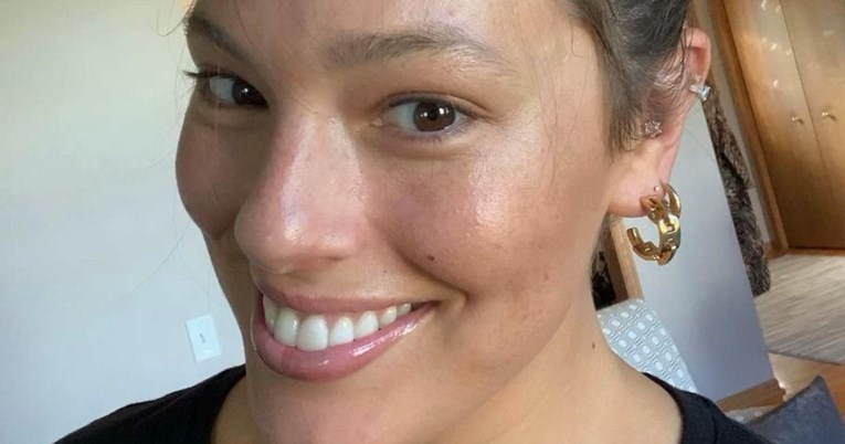 Ashley Graham pokazala kako izgleda kosa nakon porođaja. Mnoge mame će je razumjeti