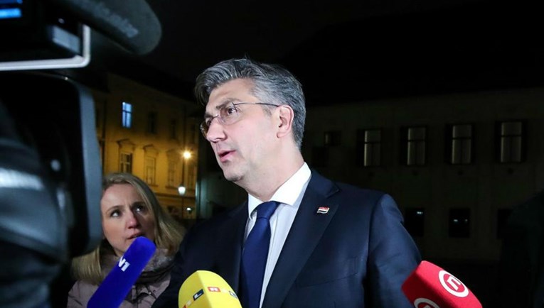 HRVATSKA: Gotovi pregovori sa sindikatima, Plenković: "Plaće učiteljima rastu 10,4 posto"