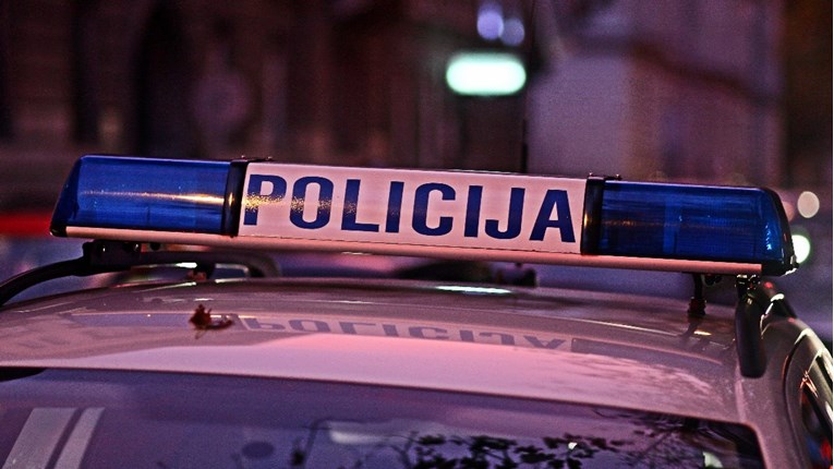 U Varaždinu nožem pokušala ubiti partnera i teško ga ozlijedila