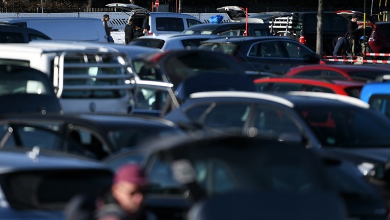 Nijemac se toliko zbunio u gradu da je tri tjedna tražio gdje je parkirao automobil