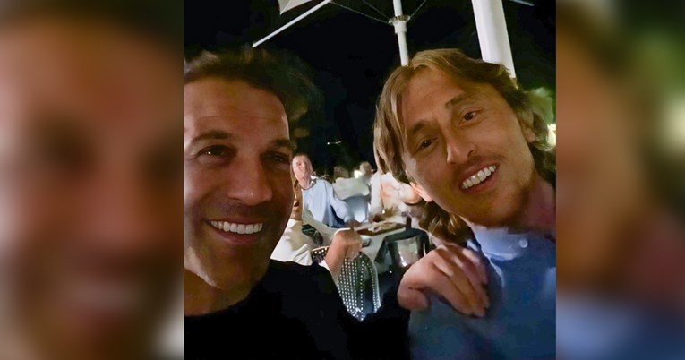 Del Piero i Modrić u Zadru zajedno zapjevali hrvatsku pjesmu. Pogledajte video