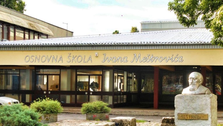 Roditelji u Zagrebu izvukli iz razreda djecu koja su prisilno sjedila na vjeronauku