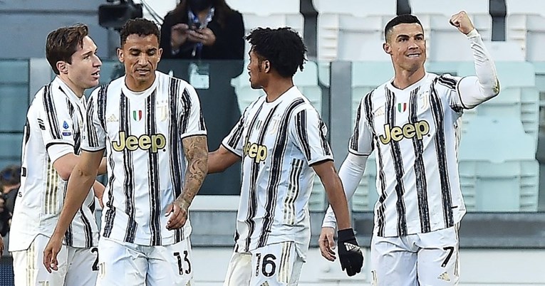 Juventus slomio Napoli u izravnom duelu za Ligu prvaka. Pogledajte sjajne golove
