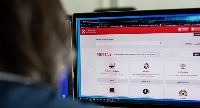 U manje od tjedan dana samopopisalo se više od pola milijuna ljudi