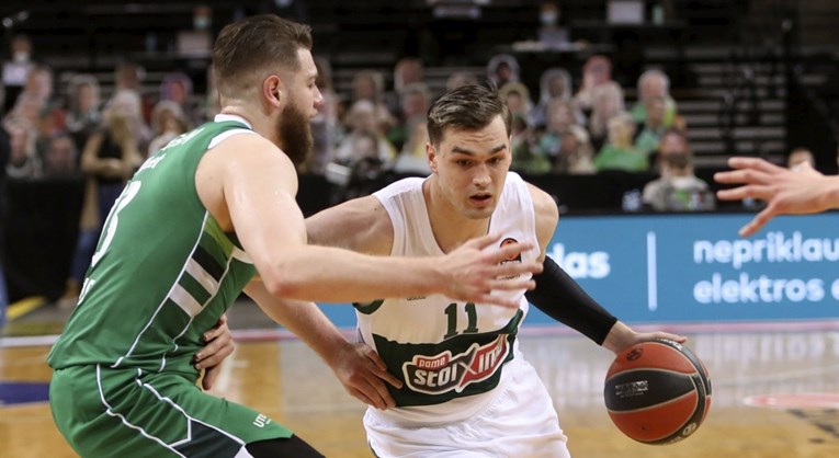 Hezonja nakon titula s Panathinaikosom osvojio i individualno priznanje