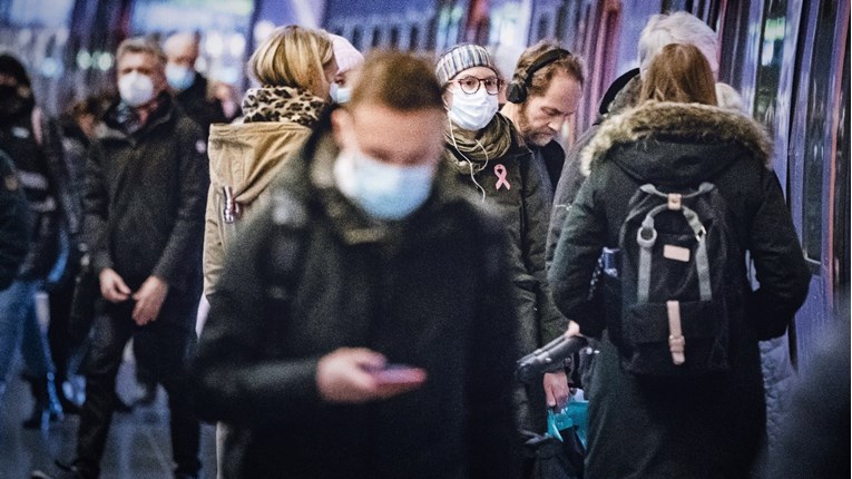 Švedska produljila mjere do svibnja, broj novozaraženih raste i u Nizozemskoj