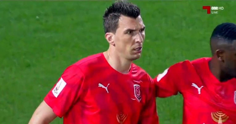 Mandžukić ostao bez trenera. Čovjek koji ga je doveo u klub dao je otkaz