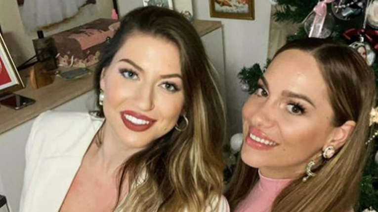 Simona pokazala 11 godina mlađu sestru Paulu, fanovi oduševljeni: "Baš ste slične"
