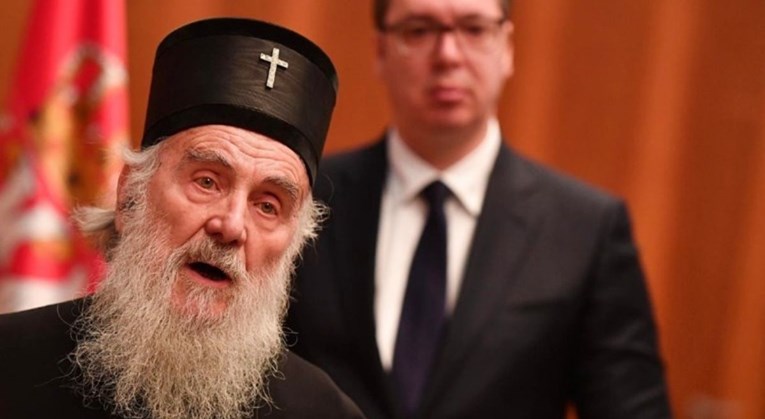 Patrijarh Irinej ima koronu