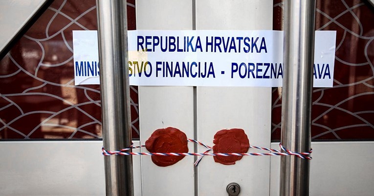 Neki uhljeb u Poreznoj misli da može restoranima određivati marže
