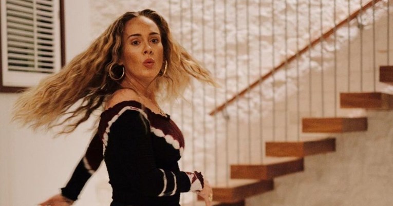 Adele o odnosu s ocem: Nedostajala mi je njegova prisutnost, alkohol mi je uzeo tatu