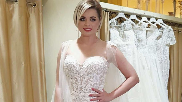 Andrea Šušnjara iznenadila fanove fotkama u vjenčanici
