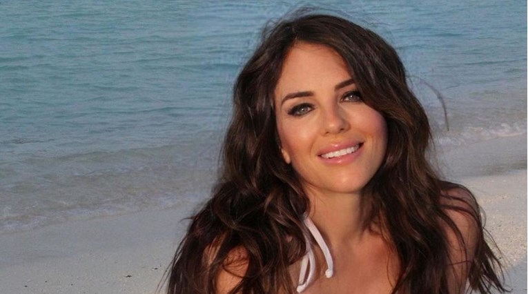 Liz Hurley objavila fotku u badiću, pišu joj: "Divna si, ali fotka je fotošopirana"