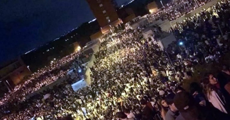 25.000 mladih Španjolaca partijalo unatoč zabrani. Policija ih nije mogla spriječiti