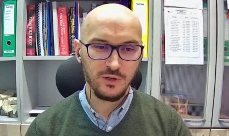 Virusni imunolog: Iznenađuje me da je novi soj već u toliko država. Tu nešto fali
