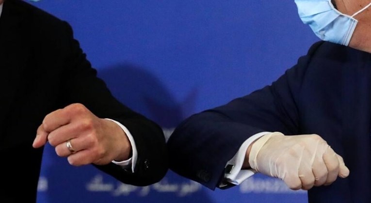 Život se počinje polako vraćati u normalu. Što će biti s rukovanjem?