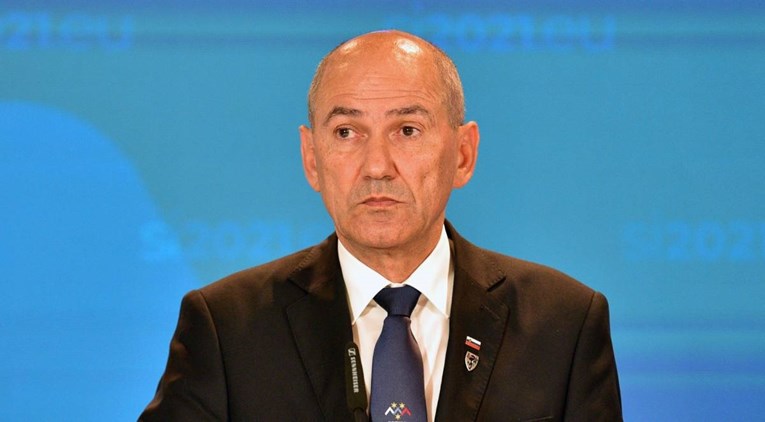 Belgijska eurozastupnica poručila slovenskim političarima: Odmorite se od tvitanja