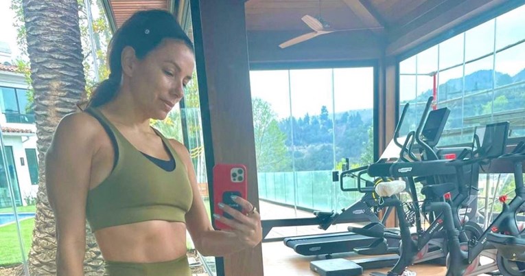 Eva Longoria otkrila novu aktivnost koja topi kalorije kao od šale