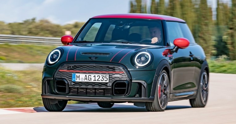 MINI zaustavio proizvodnju modela s ručnim mjenjačem