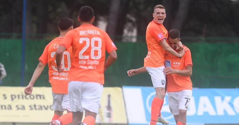 ŠIBENIK - ISTRA 1:0 Šibenik osigurao ostanak, drama s VAR-om do 112. minute