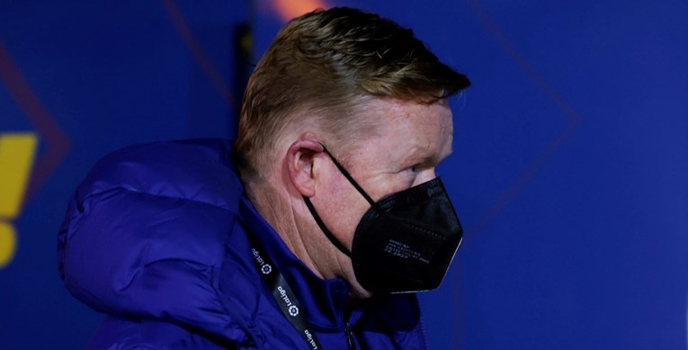 "Prokleta hostija!" viknuo je Koeman kad mu je počeo krvariti nos i prekinuo presicu