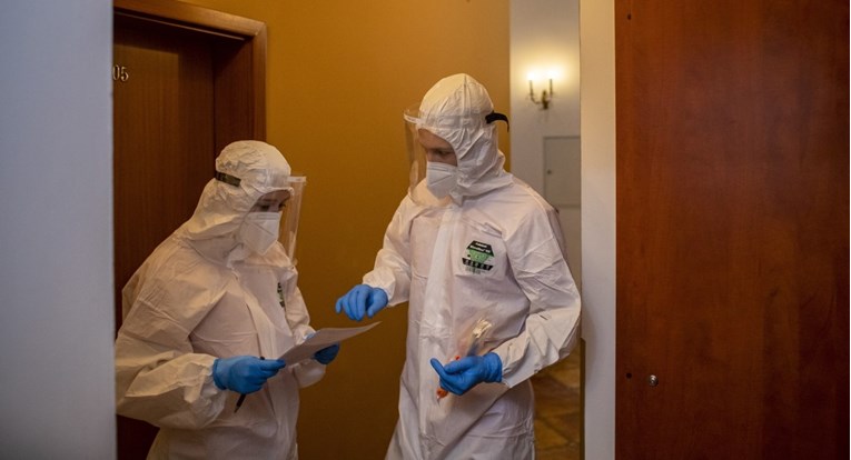 Crna Gora bi uskoro mogla u lockdown, vojska na ulicama pazi na kršenje mjera