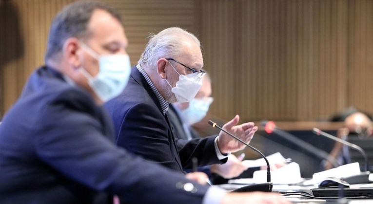 U tjedan dana imamo rast za 42 posto. Božinović: Ne isključujemo ni nove mjere