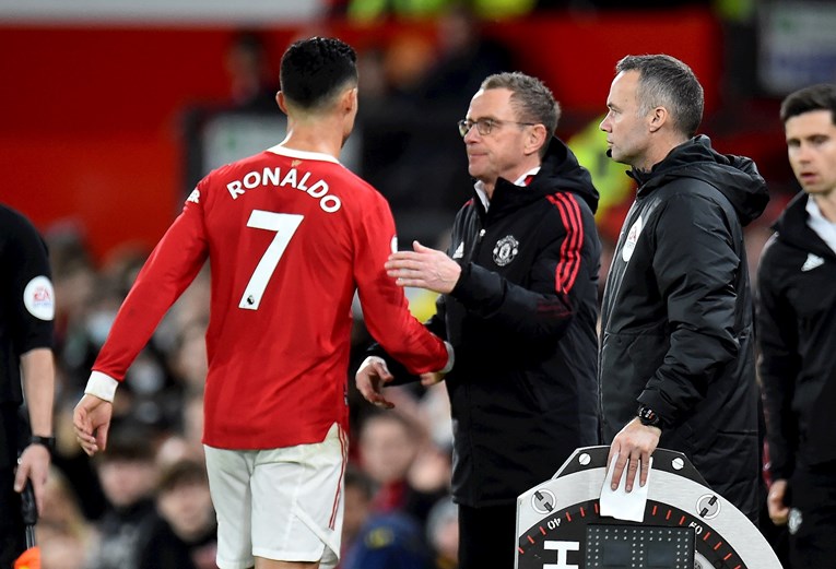 Transferi i glasine dana: United krenuo po novog trenera. Drama u Juventusu