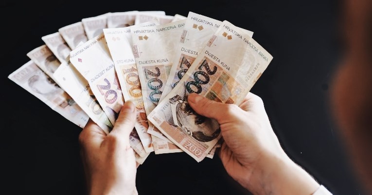 Uskrsnice stižu zaposlenicima HRT-a, Hrvatske pošte, Narodnih novina, ZG Holdinga...
