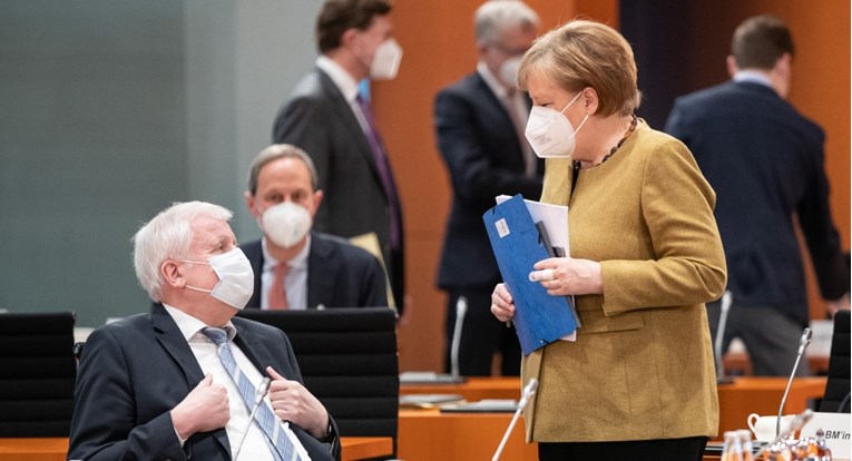 Njemačka na još šest mjeseci produžila kontrolu granice prema Austriji